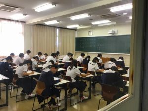 考査中の様子